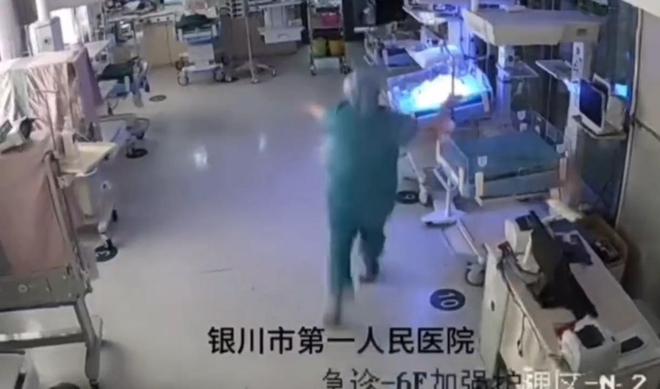 逃生后续来了！网友表示：这嘉奖是不是低了凯发k8国际首页登录地震中高中生背起同学(图7)