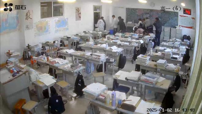 逃生后续来了！网友表示：这嘉奖是不是低了凯发k8国际首页登录地震中高中生背起同学(图17)
